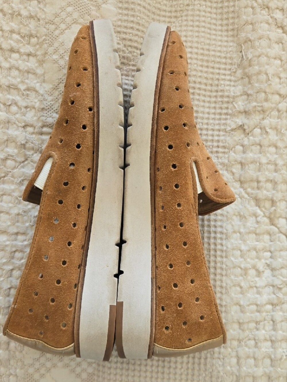 Johnston & Murphy Tan Suede Perforated Slip-On Loafers Normcore Minimalist 8M - Picture 7 of 9